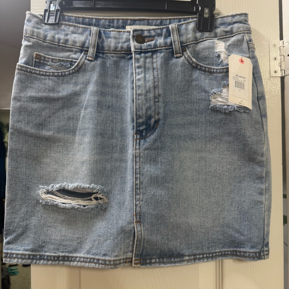 Billabong black magic, indigo skirt size 27